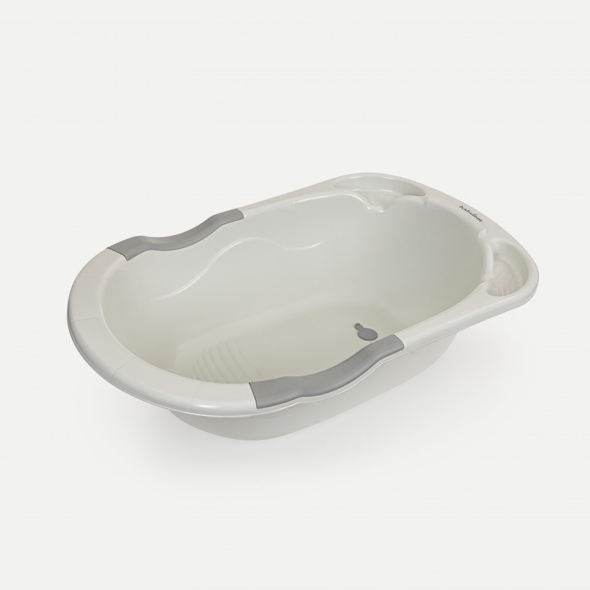 drained_tub_kumbeji.