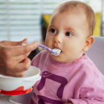 yumuşak uçlu mama kaşığı